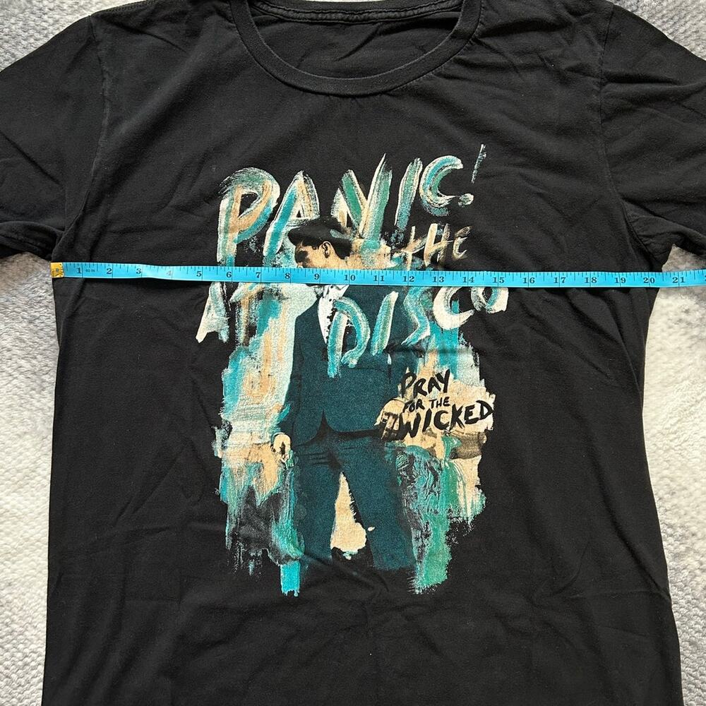 Panic at the Disco Pray for the Wicked Band T Shirt Mens Size Medium Retro Rock - Picture 5 of 6